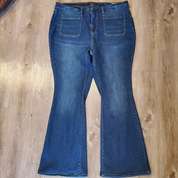 Judy Blue Boho Plus Size High Rise Ultra Flare Dark Denim Blue Jeans Size 22W - Picture 3 of 14